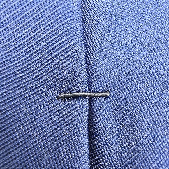 Mens Necktie Van Heusen 100% Silk Blue White Size 58 By 3 Inches suit Vintage - Picture 5 of 6